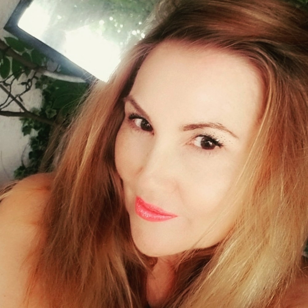 Meet your Posher, Deb